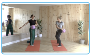 This is a really simple routine that everyone can do. We move into the stretches and stay in them for longer, so that each one really hits the spot… PLUS a fab core challenge.